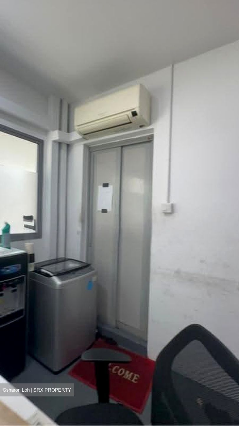 Synergy @ KB (D14), Factory #619985001